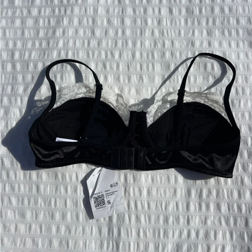NWT Forever 21 Black and White Satin Lace French Maid Bra, S - Picture 5 of 9